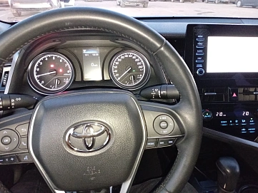 Toyota Camry, 2021г, передний привод, автомат