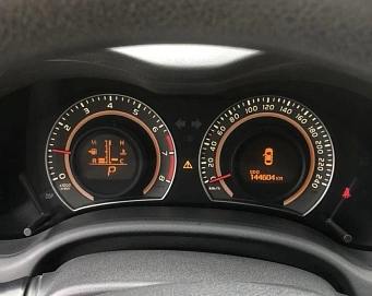 Toyota Corolla, 2013г, передний привод, автомат