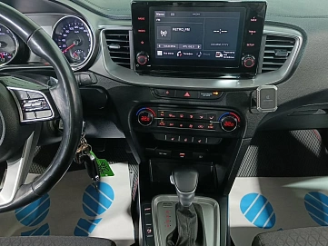 Kia Ceed, 2020г, передний привод, автомат