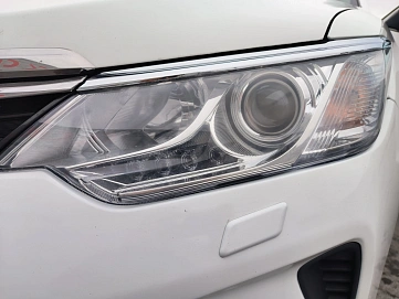 Toyota Camry, 2016г, передний привод, автомат
