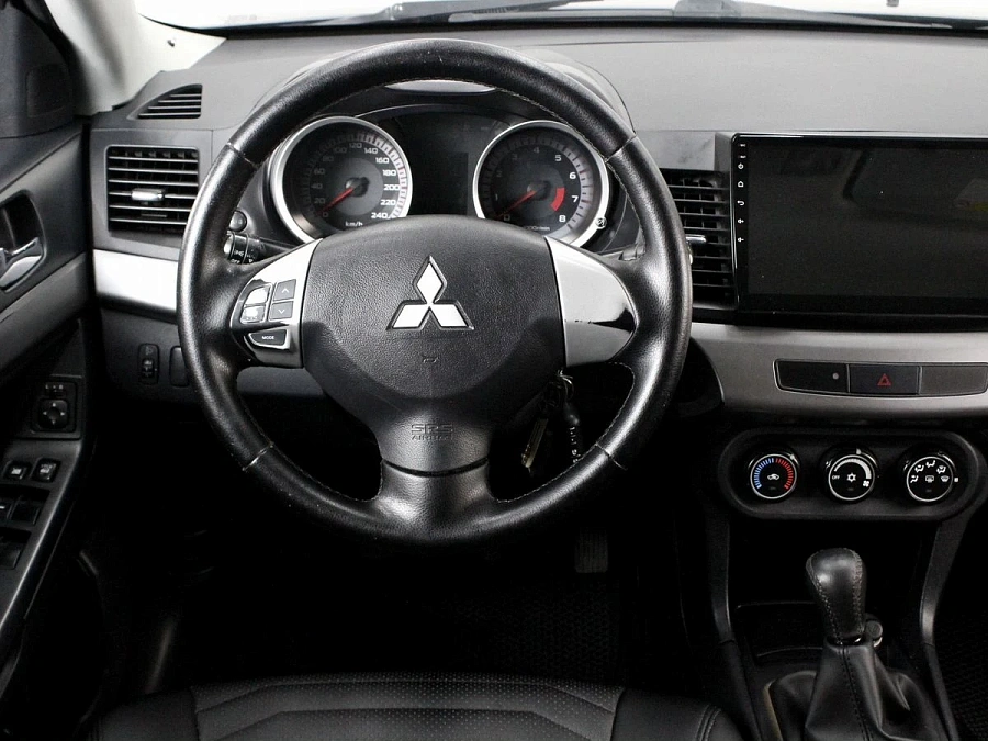 Mitsubishi Lancer, 2007г., передний привод, механика