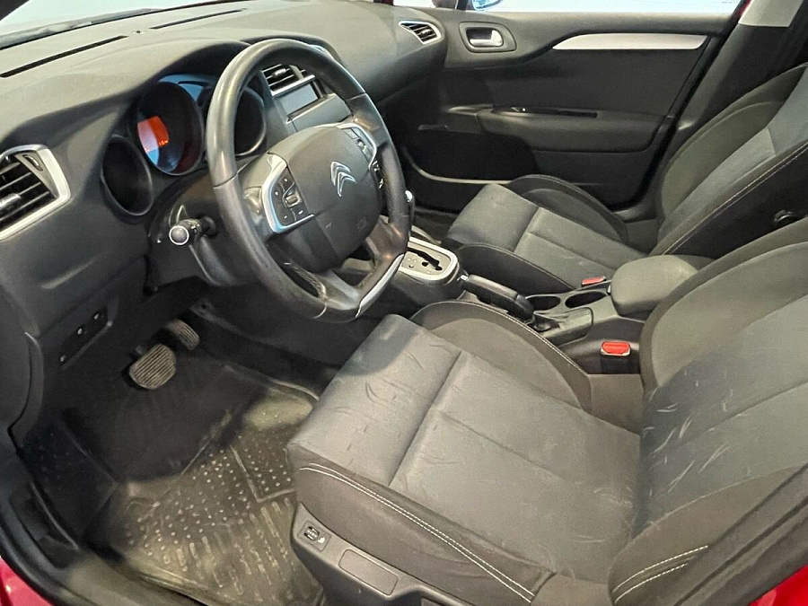 Citroen C4, 2012г., передний привод, автомат