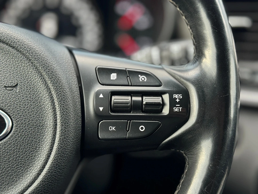 Kia Sorento, 2016г., полный привод, автомат