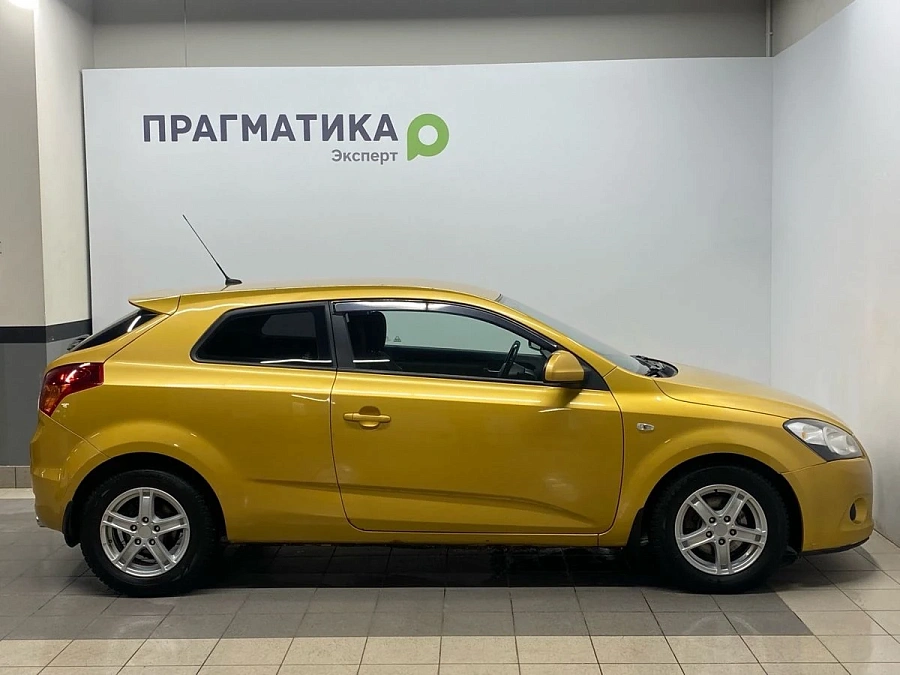 Kia Ceed, 2008г., передний привод, автомат