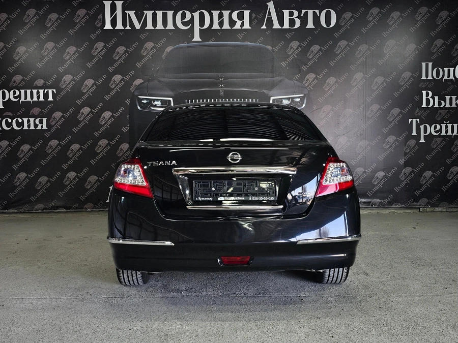 Nissan Teana, 2011г., передний привод, вариатор
