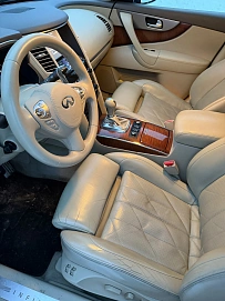 Infiniti FX, 2012г, полный привод, автомат