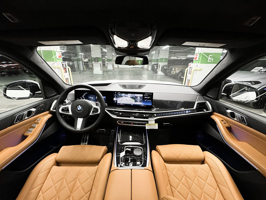 BMW X7, 2023г., полный привод, автомат
