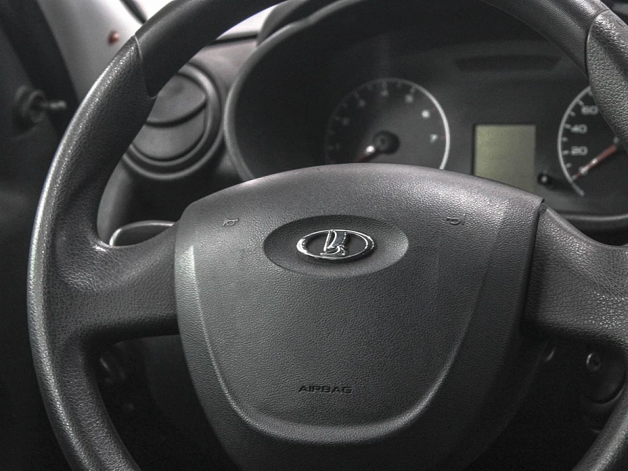 Lada (ВАЗ) Granta, 2014г., передний привод, механика
