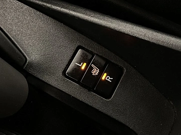 Toyota Auris, 2007г., передний привод, механика