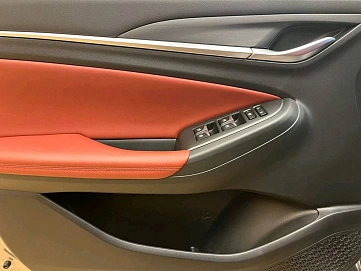 Changan Eado Plus, 2024г, передний привод, робот