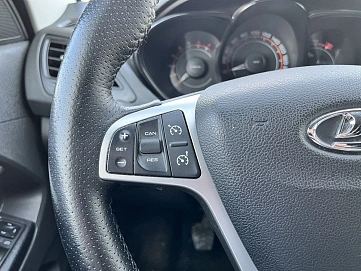 Lada (ВАЗ) Vesta, 2018г, передний привод, механика