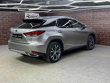 Lexus RX, 2021г, полный привод, автомат