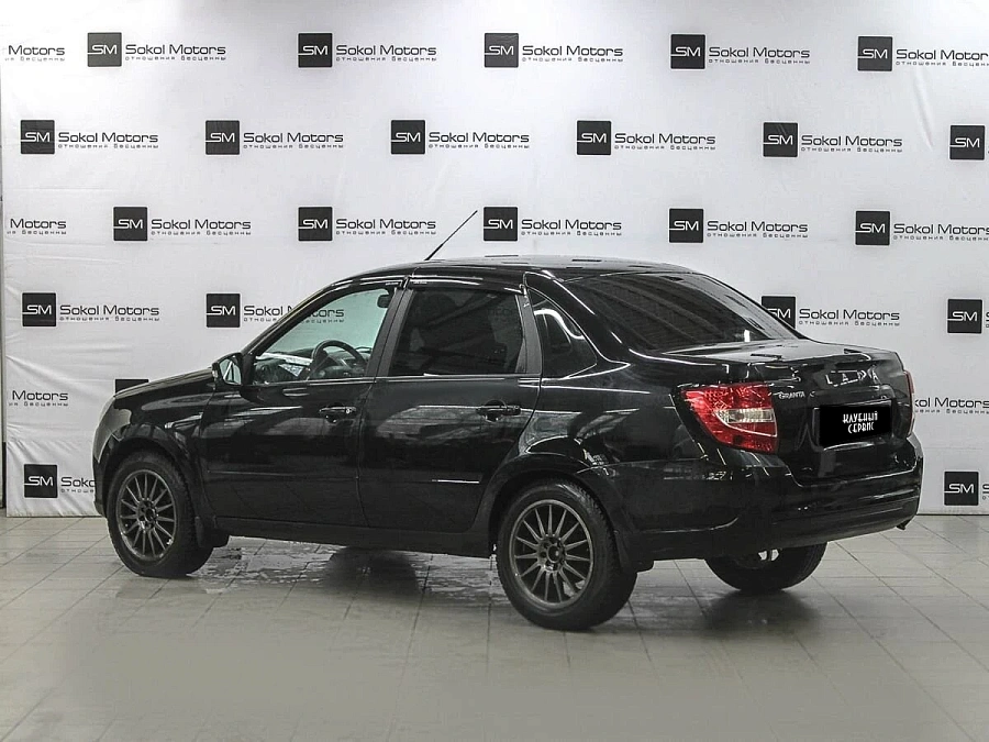 Lada (ВАЗ) Granta, 2023г., передний привод, механика