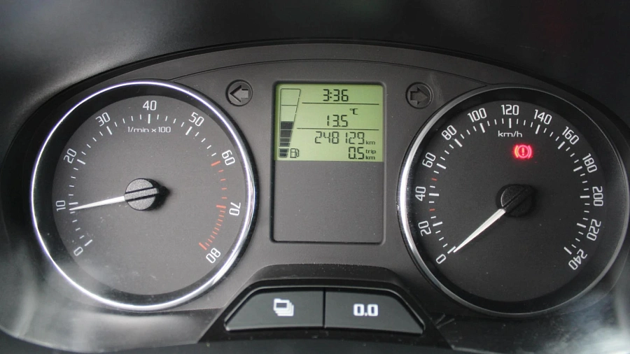 Skoda Fabia, 2011г., передний привод, механика