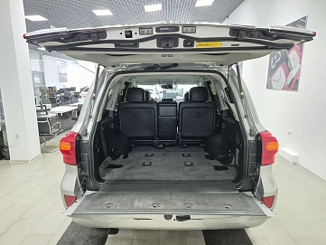 Toyota Land Cruiser, 2012г, полный привод, автомат