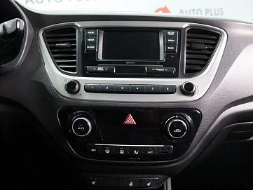 Hyundai Solaris, 2017г, передний привод, автомат