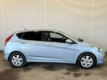 Hyundai Solaris, 2012г, передний привод, механика