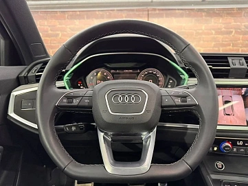 Audi Q3, 2025г, полный привод, робот