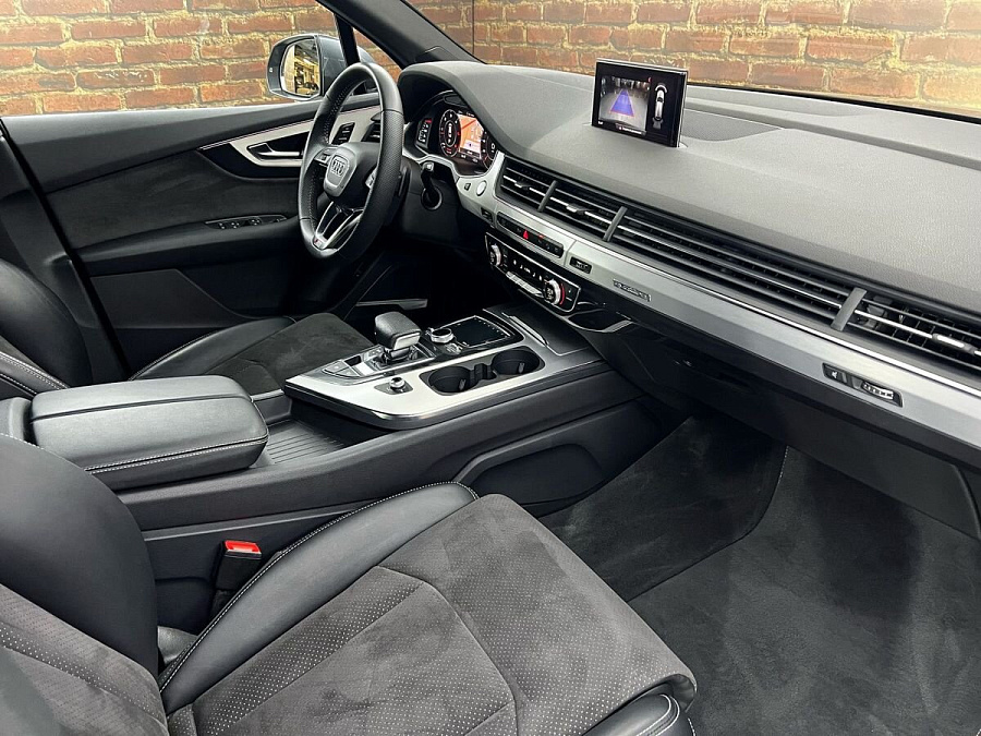 Audi Q7, 2017г., полный привод, автомат