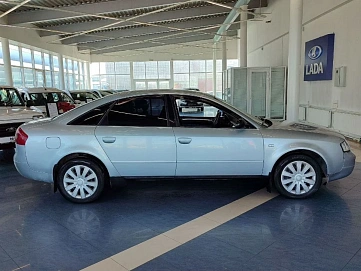 Audi A6, 1998г, передний привод, механика