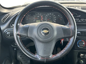 Chevrolet Niva, 2013г, полный привод, механика