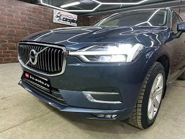 Volvo XC60, 2019г, полный привод, автомат