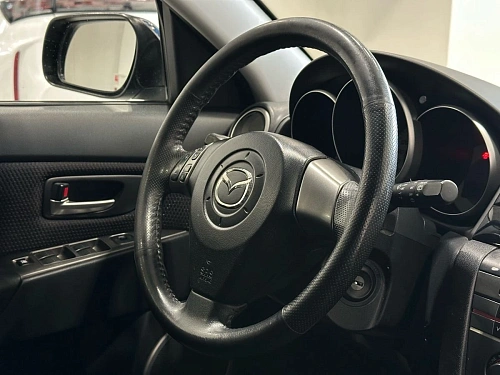 Mazda 3, 2007г, передний привод, механика