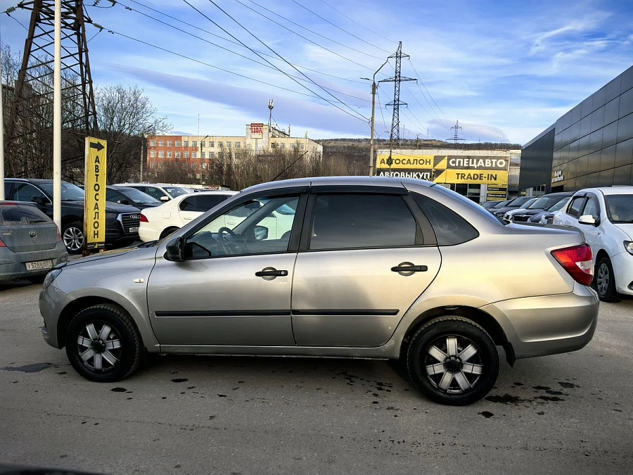 Lada (ВАЗ) Granta, 2019г., передний привод, механика