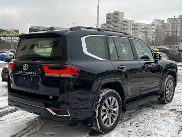 Toyota Land Cruiser, 2024г, полный привод, автомат