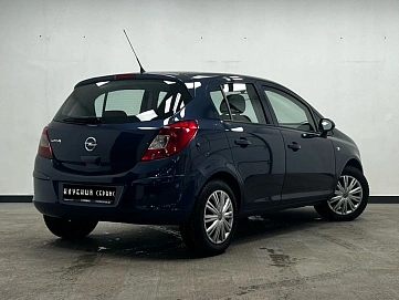 Opel Corsa, 2011г, передний привод, механика