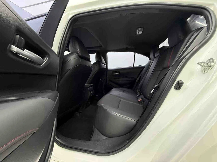 Toyota Levin, 2022г., передний привод, вариатор