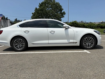 Kia K900, 2019г, полный привод, автомат
