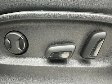 Volkswagen Tiguan, 2022г, передний привод, робот