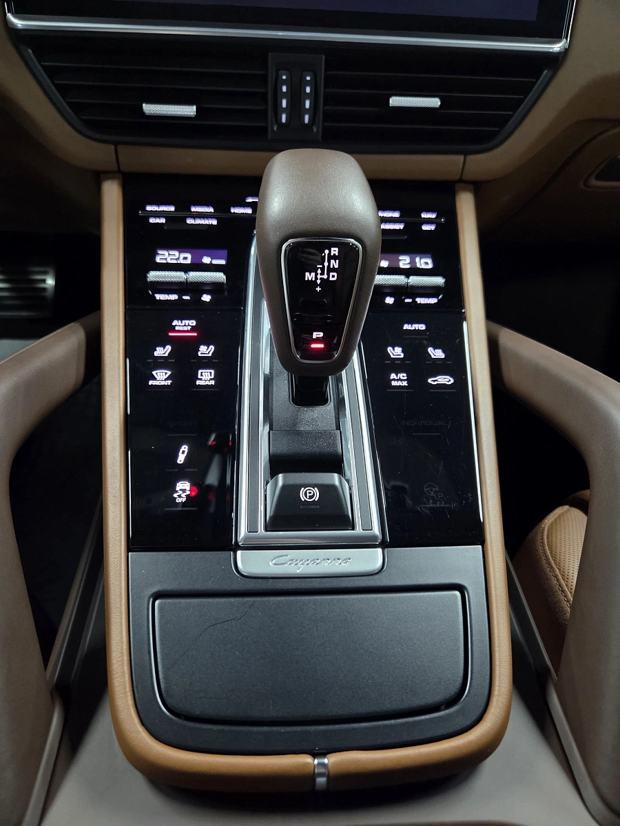 Porsche Cayenne, 2022г., полный привод, автомат