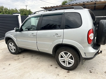 Chevrolet Niva, 2015г, полный привод, механика