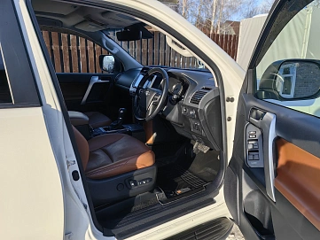 Toyota Land Cruiser Prado, 2021г, полный привод, автомат
