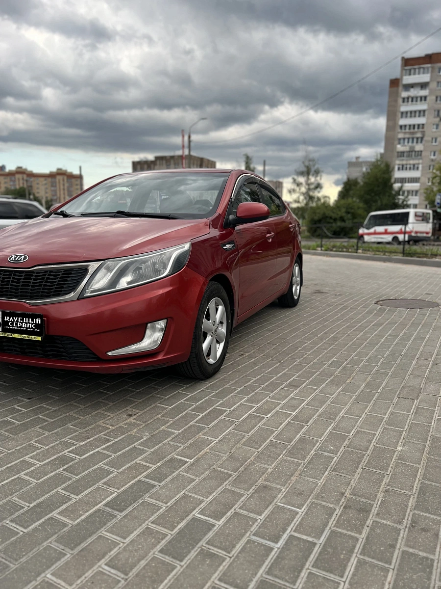 Kia Rio, 2012г., передний привод, механика