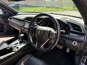 Honda Civic, 2018г, передний привод, вариатор