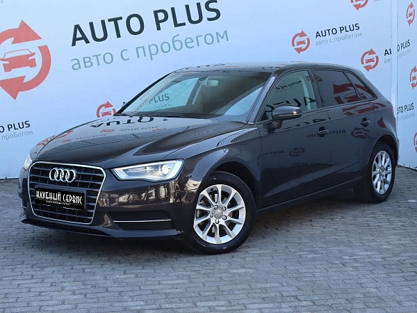 Audi A3, 2015г., передний привод, робот