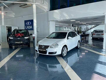 Volkswagen Jetta, 2008г, передний привод, автомат