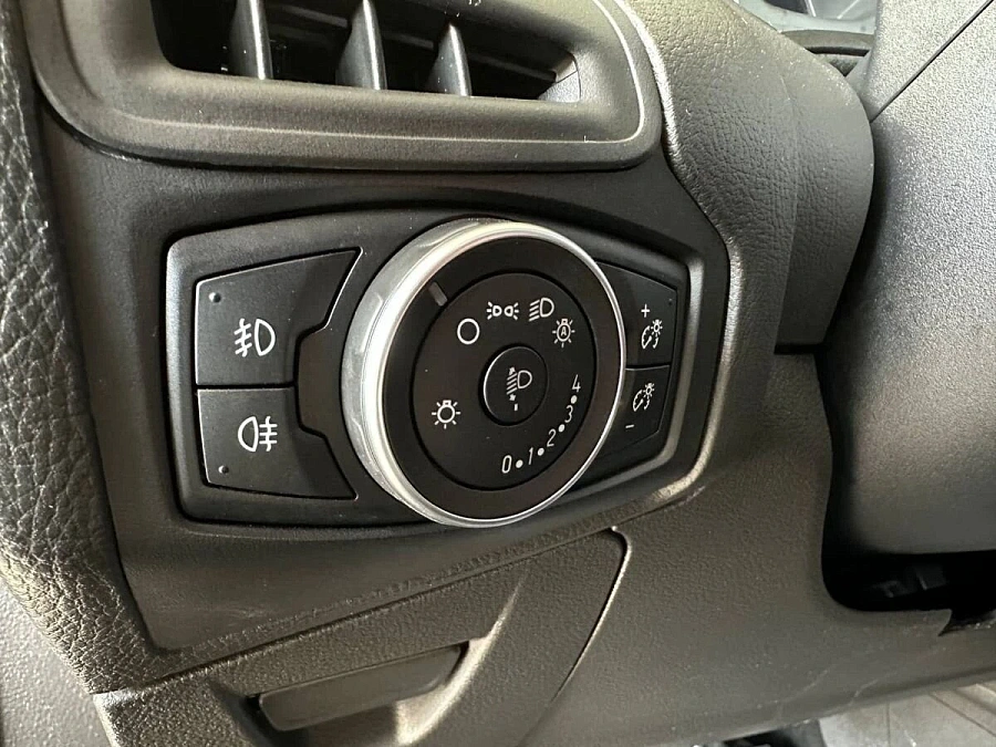 Ford Focus, 2017г., передний привод, робот