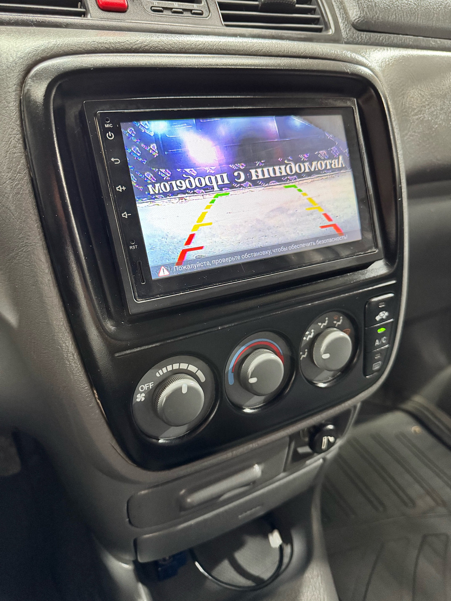 Honda CR-V, 2001г., полный привод, механика