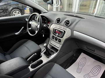 Ford Mondeo, 2009г, передний привод, механика