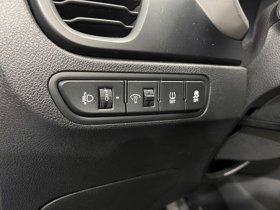 Kia Rio, 2021г., передний привод, автомат
