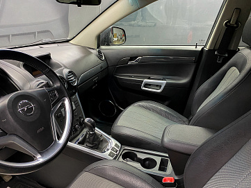 Opel Antara, 2013г, полный привод, механика