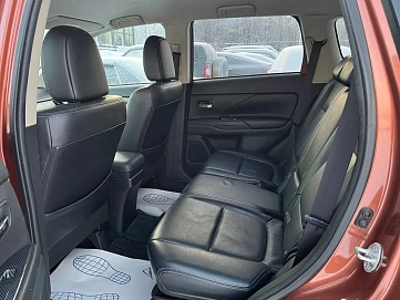 Mitsubishi Outlander, 2012г, полный привод, вариатор