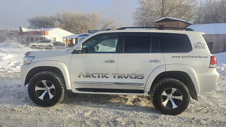 Toyota Land Cruiser, 2015г, полный привод, автомат