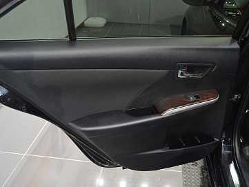 Toyota Camry, 2015г, передний привод, автомат