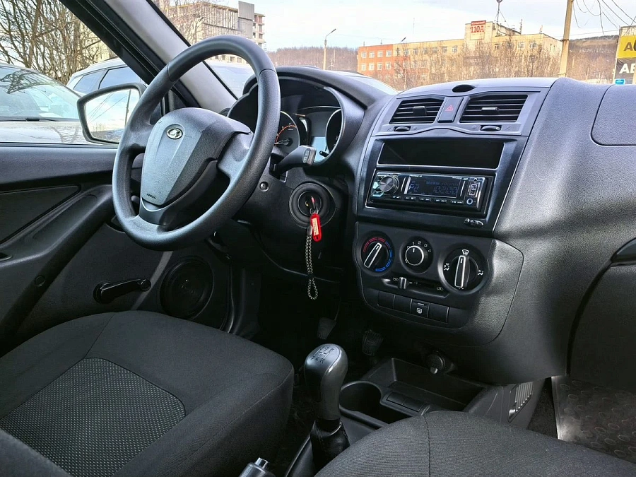 Lada (ВАЗ) Granta, 2019г., передний привод, механика