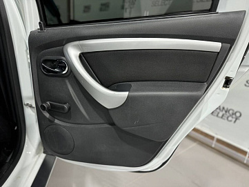 Nissan , 2018г., передний привод, механика